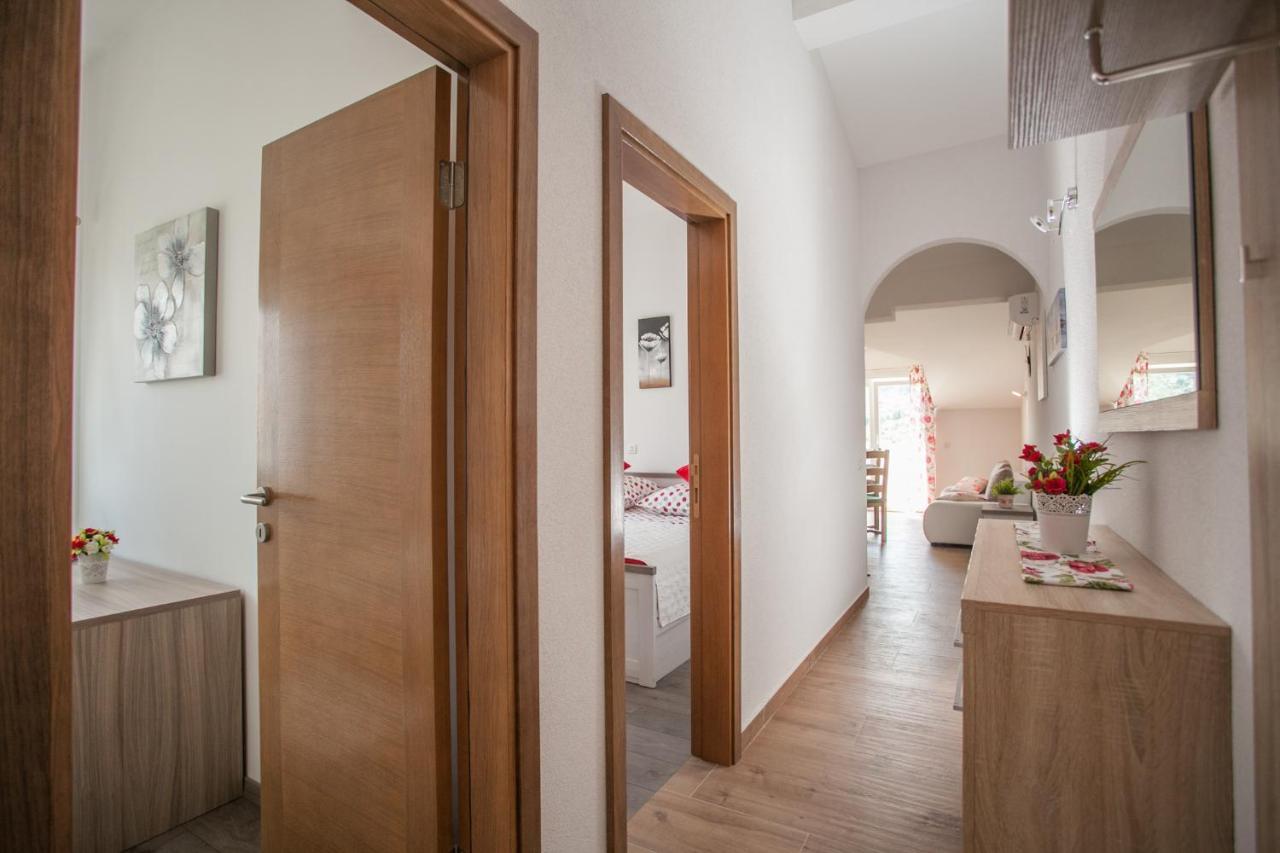 Apartment Zeljana Slatine Exterior foto